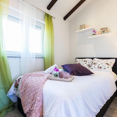 Apartments Mazijini Dvori ザダル エクステリア 写真