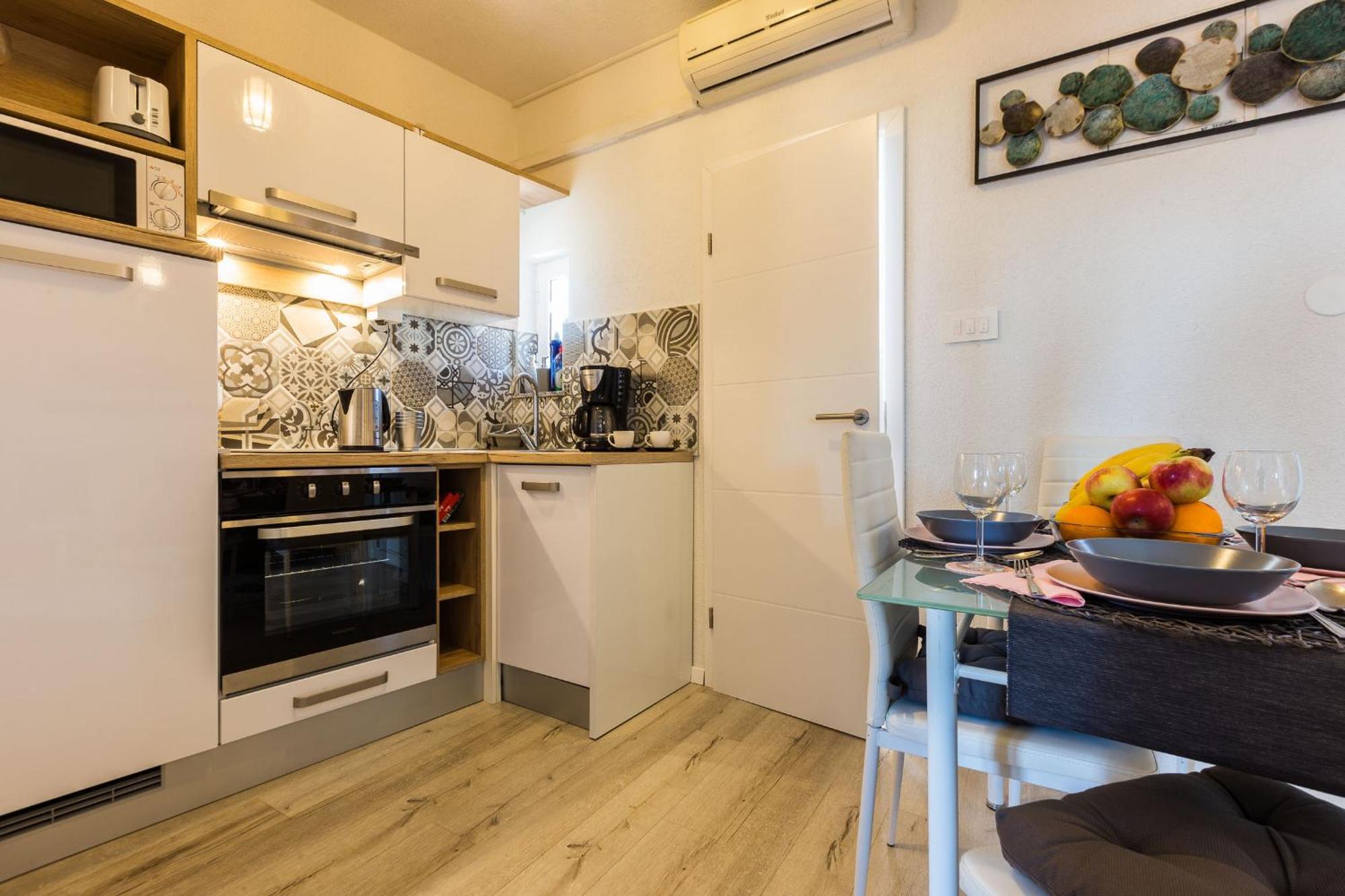 Apartments Mazijini Dvori ザダル エクステリア 写真